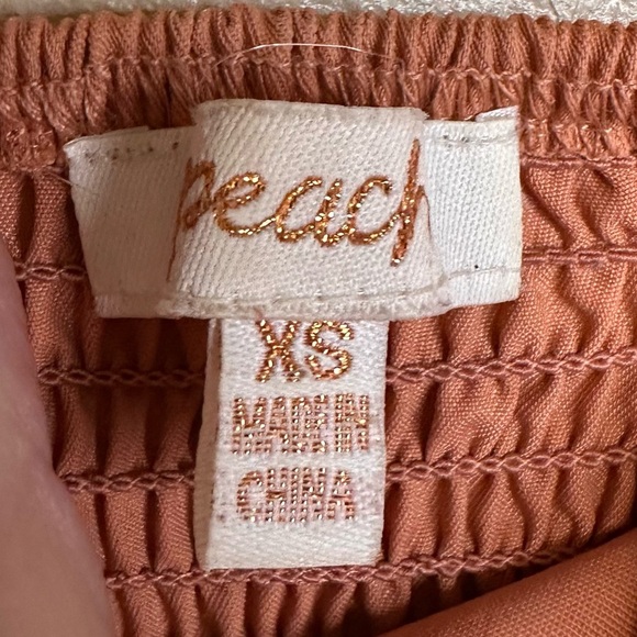 Peach Women’s Smocked Back Long Sleeve Crop Top Size XS Peach - Picture 4 of 6